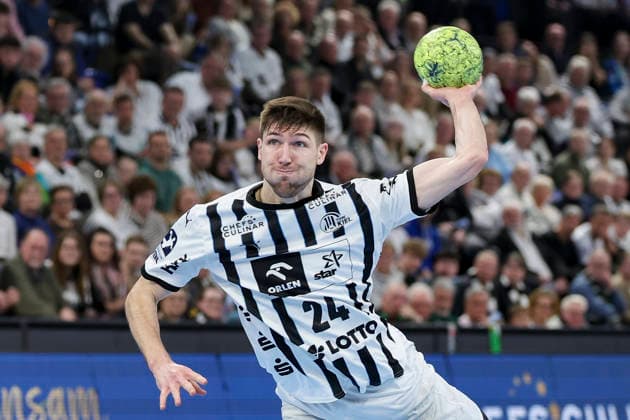 Lukas Zerbe THW Kiel controls the ball, DAIKIN Handball Bundesliga, THW Kiel v SC Magdeburg, Wunderino Arena on February 15, 2026 in Kiel, Germany Photo by Marco Steinbrenner DeFodi Images Lukas Zerbe THW Kiel controls the ball, DAIKIN Handball Bundesliga, THW Kiel v SC Magdeburg, Wunderino Arena, February 15, 2026 in Kiel, Germany Photo by Marco Steinbrenner DeFodi Images