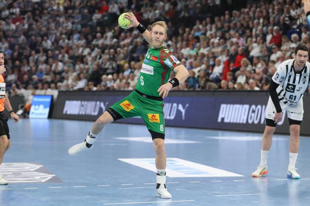 15 02 2026, xgox, Handball Daikin HBL THW Kiel SC Magdeburg emspor, v l Matthias Musche Magdeburg, 6 at the seven-meter Kiel