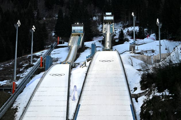 Predazzo, Italy, February 15th 2026. The Ski jumping, Skispringen, Ski, nordisch Womens Large Hill Individual competition of the Olympic Winter games, Winterspiele,Spiele, Summer games 2026 in Predazzo, Italy. (Photo by Igor Kupljenik Sports Press Photo)  Copyright: xIgorxKupljenikx xSPPx Sportspressphoto_SPR93201