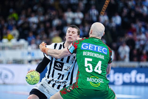 Elias Ellefsen a Skipagotu THW Kiel, 71 , Oscar Bergendahl SC Magdeburg, 54 GER, THW Kiel vs SC Magdeburg, Handball, 1 Bundesliga, Matchday 21, Season 2025 2026, 15 02 2026 GER, THW Kiel vs SC Magdeburg, Handball, 1 Bundesliga, Matchday 21, Season 2025 2026, 15 02 2026 Kiel Copyright: xEibner-Pressefoto MarcelxvonxFehrnx EP_MFN