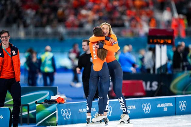 2026-02-15 - Milano Cortina 2026 Winter Olympics 500m Women MILAN, ITALY - FEBRUARY 15: Femke Kok of Netherlands, Jutta Leerdam of Netherlands during the 500m Women Milano Cortina 2026 Winter Olympics at the Milano Speed skating, Eisschnelllauf Arena on February 15, 2026 in Milan, Italy Milan Milano Speed Skating Arena Italy Content not available for redistribution in The Netherlands directly or indirectly through any third parties. Copyright: xAndrexWeeningx