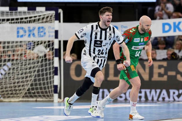 Lukas Zerbe THW Kiel cheers, DAIKIN Handball Bundesliga, THW Kiel v SC Magdeburg, Wunderino Arena on February 15, 2026 in Kiel, Germany Photo by Marco Steinbrenner DeFodi Images Lukas Zerbe THW Kiel cheers, DAIKIN Handball Bundesliga, THW Kiel v SC Magdeburg, Wunderino Arena, February 15, 2026 in Kiel, Germany Photo by Marco Steinbrenner DeFodi Images