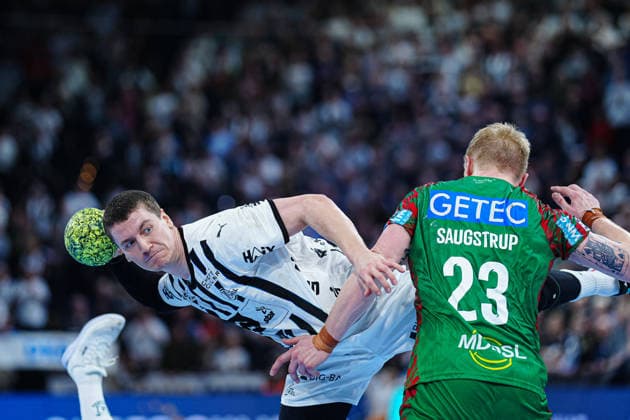 Throw Goal Elias Ellefsen a Skipagotu THW Kiel, 71 GER, THW Kiel vs SC Magdeburg, Handball, 1 Bundesliga, Matchday 21, Season 2025 2026, 15 02 2026 GER, THW Kiel vs SC Magdeburg, Handball, 1 Bundesliga, Matchday 21, Season 2025 2026, 15 02 2026 Kiel Copyright: xEibner-Pressefoto MarcelxvonxFehrnx EP_MFN