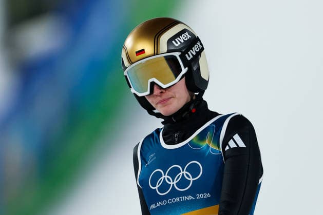 Olympische Winterspiele Milano Cortina 2026 Skispringen Großschanze Einzel Frauen am 15.02.2026 an der Predazzo Ski jumping, Skispringen, Ski, nordisch Stadium in Predazzo Selina Freitag ( Deutschland ) *** Olympic Winter Games Milano Cortina 2026 Ski Jumping Large Hill Individual Women on 15 02 2026 at the Predazzo Ski Jumping Stadium in Predazzo Selina Freitag Germany xMSx