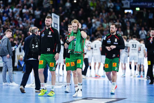 SC Magdeburg disappointed disappointment after defeat GER, THW Kiel vs SC Magdeburg, Handball, 1 Bundesliga, Matchday 21, Season 2025 2026, 15 02 2026 GER, THW Kiel vs SC Magdeburg, Handball, 1 Bundesliga, Matchday 21, Season 2025 2026, 15 02 2026 Kiel Copyright: xEibner-Pressefoto MarcelxvonxFehrnx EP_MFN