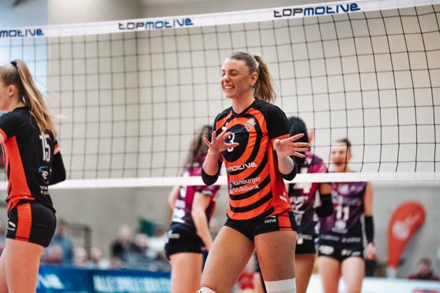 Volleyball Women Season 2025 2026 Volleyball Bundesliga ETV Hamburger Volksbank Volleys vs Schwarz Weiß Erfurt 15 02 2026 Lina Köster 3, ETV Hamburger Volksbank Volleys annoys Hamburg Sporthalle Hoheluft Hamburg Germany