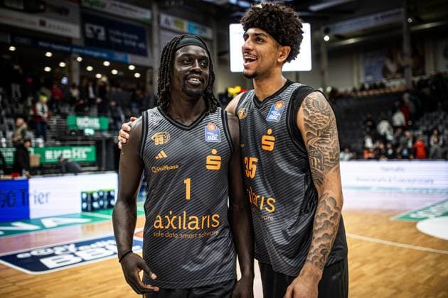 Aher Uguak Chemnitz 99ers and Roman Bedime Chemnitz 99ers , Vet Concept Gladiators Trier vs Chemnitz 99ers, Basketball, easyCredit BBL, Matchday 20, Season 2025 2026, 15 02 2026 Vet Concept Gladiators Trier vs Chemnitz 99ers, Basketball, easyCredit BBL, Matchday 20, Season 2025 2026, 15 02 2026 Copyright: xEibner-Pressefoto AlexanderxNeisx EP_ANS