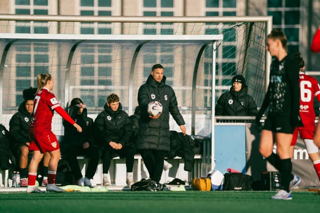 Miren Catovic, Coach FC Viktoria Berlin Miren Catovic, Coach FC Viktoria Berlin in the match against VfB Stuttgart in the 2 Womens Bundesliga Berlin Copyright: xKaixHeuserxKaixHeuserx