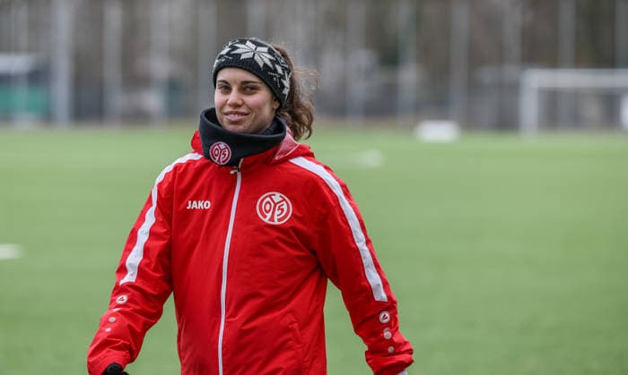 GER, Frankfurt, Eintracht Frankfurt II vs FSV Mainz 05, 2 Womens Bundesliga, Football, DFB, Season 2025 2026, Stadion am Brentanobad, 17 Matchday in picture Vital Kats 1 FSV Mainz 05 Women 30 DFB DFL REGULATIONS PROHIBIT ANY USE OF PHOTOGRAPHS AS IMAGE SEQUENCES AND OR QUASI VIDEO, 15 02 2026 Copyright: HMBxMedia HendrikxHamelau