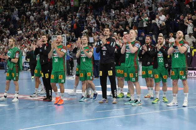 15 02 2026, xgox, Handball Daikin HBL THW Kiel SC Magdeburg emspor, v l Magdeburg disappointed, looks disappointed, disappointed Kiel