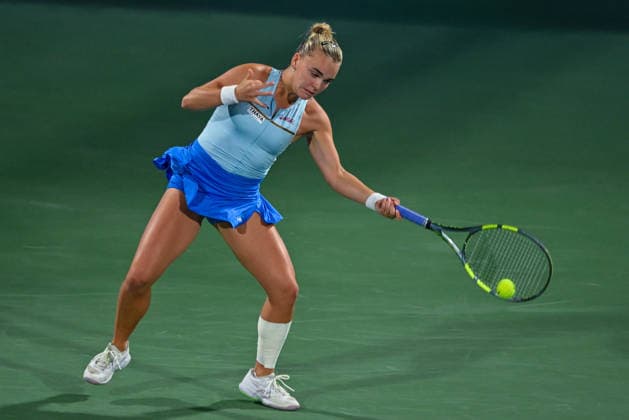2026 Dubai Duty Free Tennis Championship DUBAI, UAE - FEBRUARY 15: Zeynep Sonmez of Turkiye competes against Sara Bejlek of Czech Republic during Dubai Duty Free Tennis Championship at Dubai Duty Tennis Stadium in Dubai, UAE on February 15, 2026. Waleed Zein Anadolu Dubai United Arab Emirates. Editorial use only. Please get in touch for any other usage.  Copyright: x2026xAnadoluxWaleedxZeinx