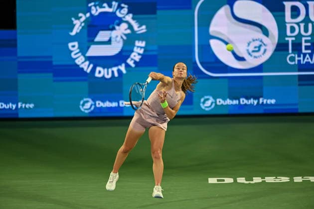 2026 Dubai Duty Free Tennis Championship DUBAI, UAE - FEBRUARY 15: Zeynep Sonmez of Turkiye competes against Sara Bejlek of Czech Republic during Dubai Duty Free Tennis Championship at Dubai Duty Tennis Stadium in Dubai, UAE on February 15, 2026. Waleed Zein Anadolu Dubai United Arab Emirates. Editorial use only. Please get in touch for any other usage.  Copyright: x2026xAnadoluxWaleedxZeinx