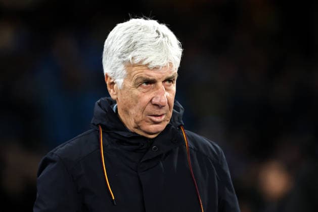 Gian Piero Gasperini, head coach of AS Roma looks on during the Serie A 2025 2026 football match between SSC Napoli and AS Roma at Diego Armando Maradona stadium in Naples (Italy), February 15, 2026. cesarexpurini