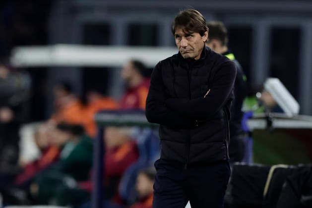 Italy: Serie a football match SSC Napoli vs AS Roma Napoli™s Italian coach Antonio Conte looks during the Serie A football match between SSC Napoli and AS Roma at the Diego Armando Maradona Stadium in Naples, February 15, 2026. _BPH3685 Copyright: xAntonioxBalascox