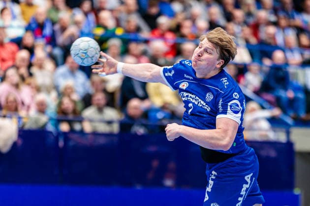 Lukas Hutecek TBV Lemgo Lippe, 02 in goal throw GER, TBV Lemgo Lippe vs HC Erlangen, Handball, 1 Bundesliga, 21 Matchday, Season 2025 2026, 15 02 2026 GER, TBV Lemgo Lippe vs HC Erlangen, Handball, 1 Bundesliga, 21 Matchday, Season 2025 2026, 15 02 2026 Lemgo Copyright: xEibner-Pressefoto JanxRollingerx EP_JSK
