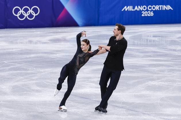 MILAN , 15-02-2026 , Milano Ice Skating Arena , season 2025 2026 , Olympic Winter games, Winterspiele,Spiele, Summer games 2026 - Figure skating, Eiskunstlauf - Pair skating short program, Picture shows Daria Danilova and Michel Tsiba Olympic Winter Games 2026 - Figure skating - Pair skating short program  x201637307x Copyright: