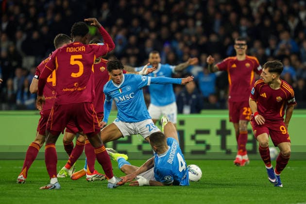 Napoli™s Antonio Vergara during the Serie A soccer match between Napoli and Roma at the Diego Armando Maradona Stadium in Naples, southern italy - Saturday , February 15 , 2026. - Soccer .  Copyright: xAlessandroxGarofalo LaPressex