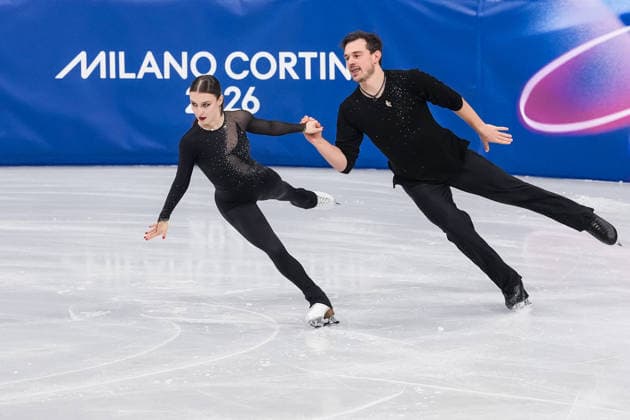 2026-02-15 - Milano Cortina 2026 Winter Olympics Figure skating, Eiskunstlauf Pair Skating MILAN, ITALY - FEBRUARY 15: Daria Danilova, Michel Tsiba of Netherlands performing in the Figure Skating Pair Skating Short Program during the Milano Cortina 2026 Winter Olympics at the Milano Ice Skating Arena on February 15, 2026 in Milan, Italy Milan Milano Ice Skating Arena Italy Content not available for redistribution in The Netherlands directly or indirectly through any third parties. Copyright: xAndrexWeeningx