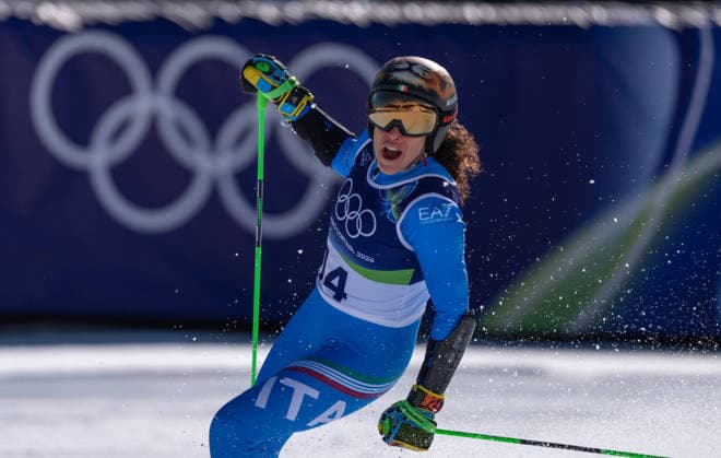 (260215) -- CORTINA D AMPEZZO, Feb. 15, 2026 -- Federica Brignone of Italy celebrates after the alpine skiing women s giant slalom run 1 at the Milan-Cortina 2026 Olympic Winter games, Winterspiele,Spiele, Summer games in Cortina, Italy, Feb. 15, 2026. ) (MICO2026)ITALY-CORTINA D AMPEZZO-OLYMPIC WINTER GAMES-ALPINE SKIING-WOMEN S GIANT SLALOM FeixMaohua 