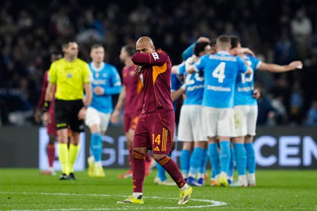 Donyell Malen (AS Roma) looks dejected, Serie A, SSC Napoli v AS Roma, Diego Maradona Stadium, February 15, 2026, Napoli, Italy.