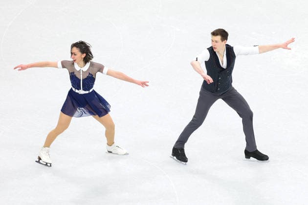Winter Olympics - Camille Kovalev And Pavel Kovalev At Pair Figure skating, Eiskunstlauf Short Program Camille Kovalev and partner Pavel Kovalev of Team France compete in Pair Skating - Short Program on day nine of the Milano Cortina 2026 Winter Olympic Games, Olympische Spiele, Olympia, OS at Milano Ice Skating Arena on February 15, 2026 in Milan, Italy. Photo by Alexis Jumeau ABACAPRESS.COM Milan Italy  Copyright: xJumeauxAlexis ABACAx