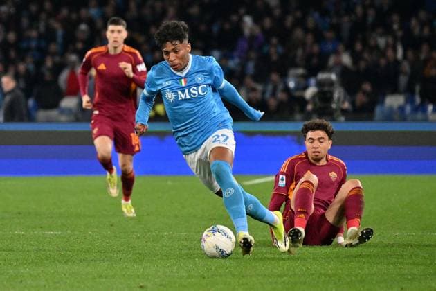Foto IPP Felice De Martino Napoli 15 02 2026 Calcio Campionato serie A 2025-2026 Napoli - Roma Nella foto: Alisson Santos Italy Photo Press World Copyright Napoli italy Italia ITALY  Copyright: xR4924_italyphotopressx