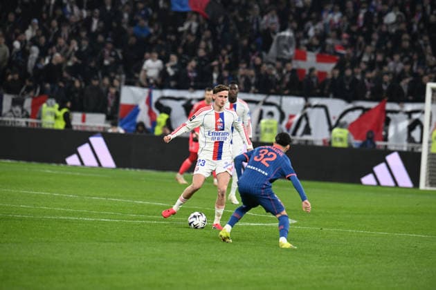 Football : Olympique Lyonnais v OGC Nice - Ligue 1 - 15 02 2026 Tyler MORTON of Lyon during the French league 1 match between Olympique Lyonnais and OGC Nice at Groupama Stadium Decines Charpieu Lyon France on February 15, 2026 LYONFrance  Copyright: xMouradxAllilix
