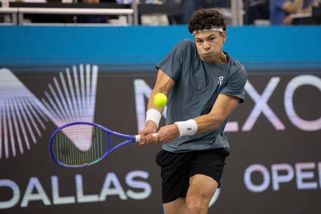 February 15, 2026, Frisco, Texas, USA: BEN SHELTON (USA) uses a forehand during a menâ€⠢s singles final match at the 2026 Nexo Dallas Open at The Ford Center at The Star in Frisco, Texas. Ben Shelton won the Dallas Open singles title after defeating Taylor Fritz, 3:6, 6:3, 7:5. Tennis 2026: Dallas Open: Shelton. 3:6, 6:3, 7:5 Fritz - ZUMAh193 20260215_zsp_h193_025 Copyright: xDanielxMcGregor-Huyerx