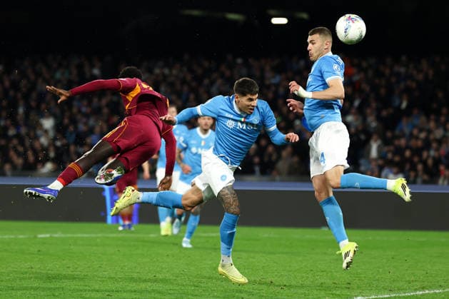 Robinio Vaz of AS Roma, Mathias Olivera and Alessandro Buongiorno of SSC Napoli compete for the ball during the Serie A 2025 2026 football match between SSC Napoli and AS Roma at Diego Armando Maradona stadium in Naples (Italy), February 15, 2026. cesarexpurini