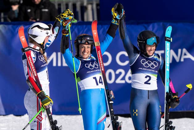 Alpine Skiing - Milano Cortina 2026 Winter Olympics: Day 9 Federica Brignone ,Thea Louise Stjernesund ,Sara Hector after the second run of the women s giant slalom event during the Milano Cortina 2026 Winter Olympic Games, Olympische Spiele, Olympia, OS at the Tofane Alpine Skiing Centre in Cortina d Ampezzo on February 15, 2026. Cortina d Ampezzo Italy  Copyright: xAndrzejxIwanczukx originalFilename:iwanczuk-alpinesk260215_npbk9.jpg