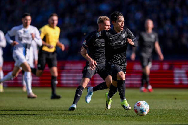 15 02 2026, Football, VfL Bochum SC Paderborn 07, 2 Fußball Bundesliga, 22 Matchday, Vonovia Ruhrstadion, Season 2025 2026 Koji Miyoshi VfL Bochum 23 DFB regulations prohibit any use of photographs as image sequences and or quasi video Nordrhein Westfalen Germany