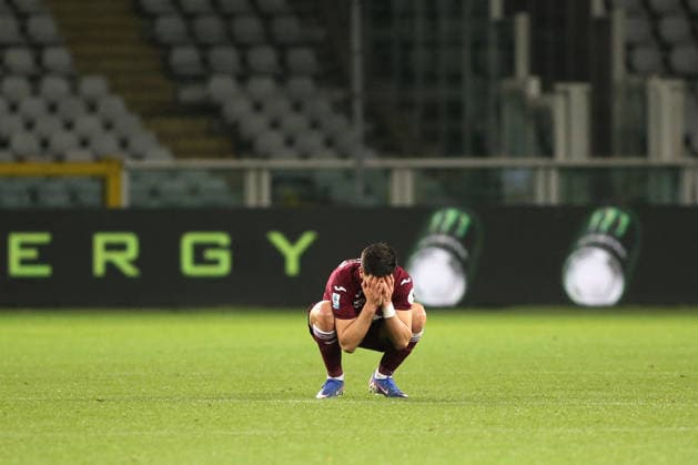 CALCIO - Serie A - Torino FC vs Bologna FC Giovanni Simeone (Torino FC) disappointed during Torino FC vs Bologna FC, Italian soccer Serie A match in Turin, Italy, February 15 2026 Turin Italy  Copyright: xIPAxSport ABACAx
