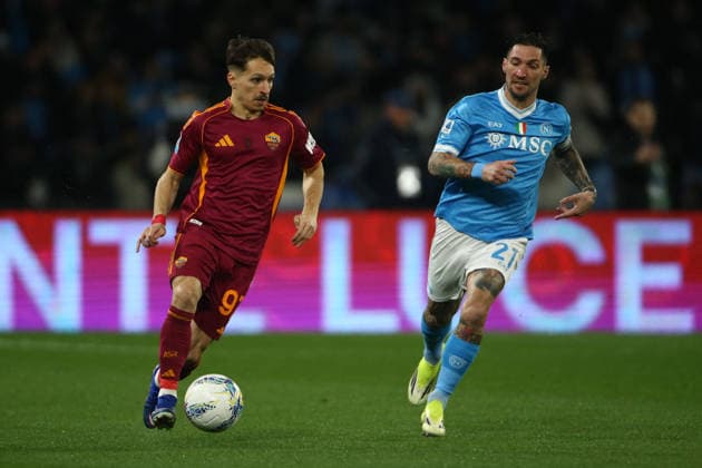 CALCIO - Serie A - SSC Napoli vs AS Roma 15.02.2026 Napoli vs Roma (Serie A) Calcio; 25Â° Giornata Nella foto: Zaragoza, Politano (Foto Gino Mancini) Napoli Italy  Copyright: xIPAxSport ABACAx
