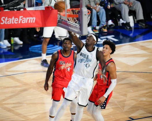 NBA, Basketball Herren, USA All Star 2026: USA Stars vs World Team LOS ANGELES, CA - FEB 15: Pascal Siakam (C) of World and Anthony Edwards (L), Jalen Johnson (R) of USA Stars are in action during the game of NBA All Star 2026 between USA Stars and World team at Intuit Dome, Inglewood, Los Angeles, California, United States on February 15, 2026. Tayfun Coskun Anadolu California United States. Editorial use only. Please get in touch for any other usage.  Copyright: x2026xAnadoluxTayfunxCoskunx