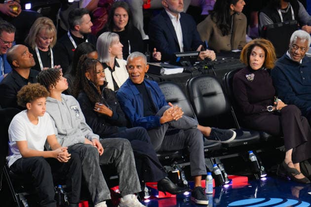 NBA, Basketball Herren, USA All Star 2026: Celebrities LOS ANGELES, CA - FEB 15: Former US President Barack Obama and Michelle Obama attend the NBA All Star 2026 at Intuit Dome, Inglewood, Los Angeles, California, United States on February 15, 2026. Tayfun Coskun Anadolu California United States. Editorial use only. Please get in touch for any other usage.  Copyright: x2026xAnadoluxTayfunxCoskunx