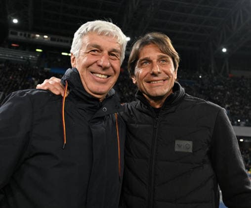 (260216) -- NAPLES, Feb. 16, 2026 -- Roma s head coach Giampiero Gasperini (L) pose with Napoli s head coach Antonio Conte before a Serie A soccer match between Napoli and Roma in Naples, Italy, Feb. 15, 2026. (Photo by Xinhua) (SP)ITALY-NAPLES-FOOTBALL-SERIE A-NAPOLI VS ROMA AlbertoxLingria 