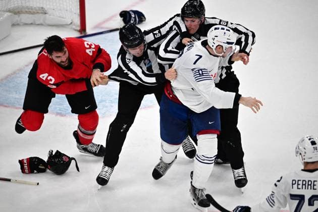 Milano Cortina 2026, ice hockey, France suspends Pierre Crinon, Archibilder