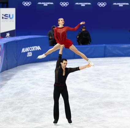 February 15, 2026, Milan, Lombardy, Italy: MINERVA FABIENNE HASE and NIKITA VOLODIN of Germany skate their short program in the Pairs of the Figure skating, Eiskunstlauf at the Milano Cortina 2026 Winter Olympic Games, Olympische Spiele, Olympia, OS Olympics 2026: Milano Cortina: Figure Skating Pairs  - ZUMAc179 20260215_oly_c179_239 Copyright: xMickaelxChavetx