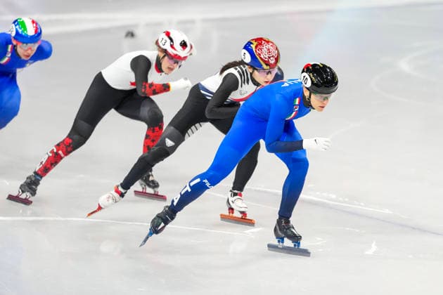 2026-02-16 - Milano Cortina 2026 Winter Olympics MILAN, ITALY - FEBRUARY 16: Minjeong Choi of Republic of Korea, Arianna Fontana of Italy performing on the Short Track Speed skating, Eisschnelllauf of the Milano Cortina 2026 Winter Olympics at the Milano Ice Skating Arena on February 16, 2026 in Milan, Italy Milan Milano Ice Skating Arena Italy Content not available for redistribution in The Netherlands directly or indirectly through any third parties. Copyright: xAndrexWeeningx
