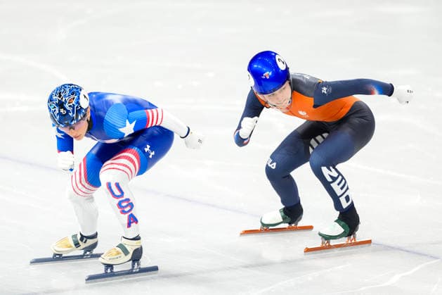 2026-02-16 - Milano Cortina 2026 Winter Olympics MILAN, ITALY - FEBRUARY 16: Kristen Santos-Griswold of United States, Xandra Velzeboer of Netherlands performing on the Short Track Speed skating, Eisschnelllauf of the Milano Cortina 2026 Winter Olympics at the Milano Ice Skating Arena on February 16, 2026 in Milan, Italy Milan Milano Ice Skating Arena Italy Content not available for redistribution in The Netherlands directly or indirectly through any third parties. Copyright: xAndrexWeeningx