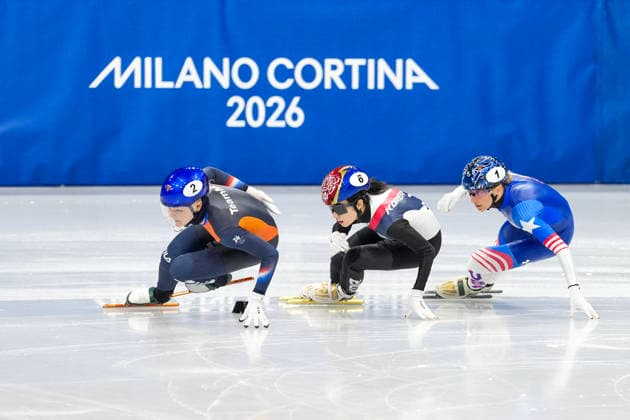 2026-02-16 - Milano Cortina 2026 Winter Olympics MILAN, ITALY - FEBRUARY 16: Xandra Velzeboer of Netherlands, Gilli Kim of Republic of Korea, Kristen Santos-Griswold of United States performing on the Short Track Speed skating, Eisschnelllauf of the Milano Cortina 2026 Winter Olympics at the Milano Ice Skating Arena on February 16, 2026 in Milan, Italy Milan Milano Ice Skating Arena Italy Content not available for redistribution in The Netherlands directly or indirectly through any third parties. Copyright: xAndrexWeeningx