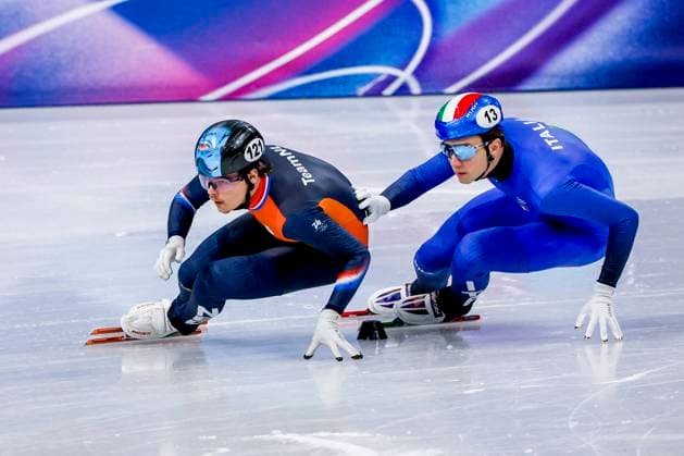 Melle van t Wout of the Netherlands and Thomas Nadalini of Italy Men s 500m, Milano Cortina 2026 Winter Olympics: Day 10, Short Track Speed skating, Eisschnelllauf - Milano Cortina 2026 Winter Olympics: Day 10, Milano Speed Skating Stadium, February 16, 2026, Milan, Italy.