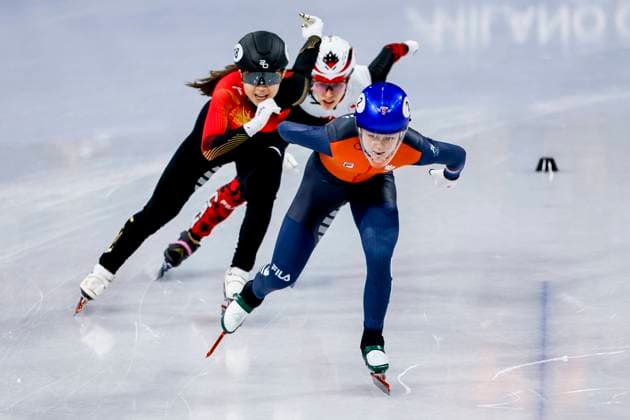 Xandra Velzeboer of the Netherlands and Li Gong of China and Florence Brunelle of Canada Women s 1000m Semifinals, Milano Cortina 2026 Winter Olympics: Day 10, Short Track Speed skating, Eisschnelllauf - Milano Cortina 2026 Winter Olympics: Day 10, Milano Speed Skating Stadium, February 16, 2026, Milan, Italy.