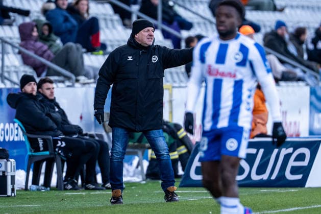 Odense Boldklub v FC Midtjylland, 3F Superliga football, Odense, Denmark Odense, Denmark. 15th, February 2026. Head coach Alexander Zorniger of OB seen during the 3F Superliga match between Odense BK and FC Midtjylland at Nature Energy Park in Odense. Denmark, Odense  Copyright: xGonzalesxPhoto KentxRasmussenx