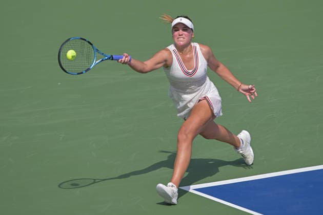 2026 Dubai Duty Free Tennis Championship DUBAI, UNITED ARAB EMIRATES - FEBRUARY 16: American tennis player Sofia Kenin competes against Denmark’s Clara Tauson (not seen) in the women’s singles match of the Dubai Duty Free Tennis Championship at the Dubai Duty Tennis Stadium in Dubai, United Arab Emirates, on February 16, 2026. Waleed Zein Anadolu Dubai United Arab Emirates. Editorial use only. Please get in touch for any other usage.  Copyright: x2026xAnadoluxWaleedxZeinx