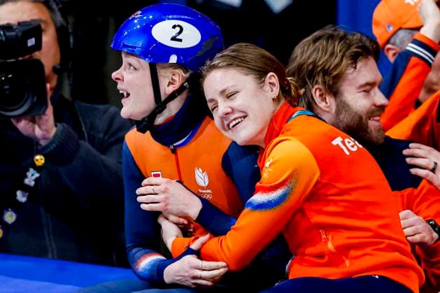 Michelle Velzeboer of the Netherlands and winner Xandra Velzeboer of the Netherlands celebrates after Women s 1000m Finals, Milano Cortina 2026 Winter Olympics: Day 10, Short Track Speed skating, Eisschnelllauf - Milano Cortina 2026 Winter Olympics: Day 10, Milano Speed Skating Stadium, February 16, 2026, Milan, Italy.