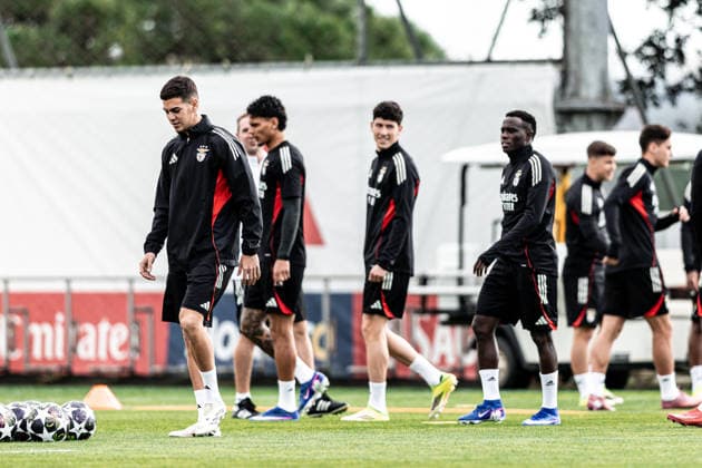 February 16, 2026, Seixal, Lisbon, Portugal: Enzo Barrenechea of SL Benfica during the SL Benfica training prior to the UEFA Champions League game between SL Benfica and Real Madrid CF at Benfica Campus on February 16, 2026 in Seixal, Portugal. Seixal Portugal - ZUMAg283 20260216_zsp_g283_016 Copyright: xJoaoxGregoriox