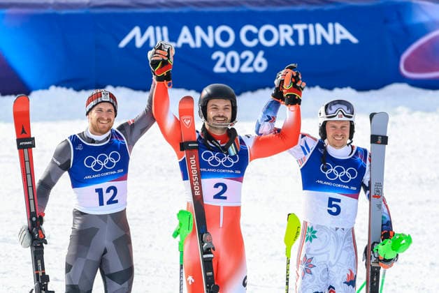OLYMPICS - Winter Olympic Games, Olympische Spiele, Olympia, OS Milano Cortina 2026 BORMIO,ITALY,16.FEB.26 - OLYMPICS, ALPINE SKIING - Winter Olympic Games Milano Cortina 2026, slalom, men. Image shows the rejoicing of Fabio Gstrein (AUT), Loic Meillard (SUI) and Henrik Kristoffersen (NOR).  GEPAxpictures xWolfgangxGrebien