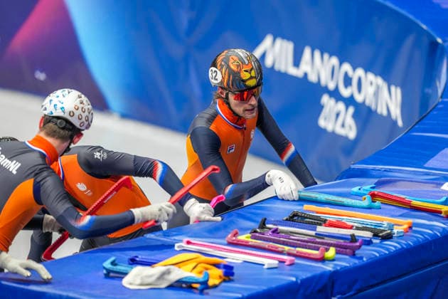 2026-02-16 - Milano Cortina 2026 Winter Olympics MILAN, ITALY - FEBRUARY 16: Friso Emons of Netherlands performing on the Short Track Speed skating, Eisschnelllauf of the Milano Cortina 2026 Winter Olympics at the Milano Ice Skating Arena on February 16, 2026 in Milan, Italy Milan Milano Ice Skating Arena Italy Content not available for redistribution in The Netherlands directly or indirectly through any third parties. Copyright: xAndrexWeeningx