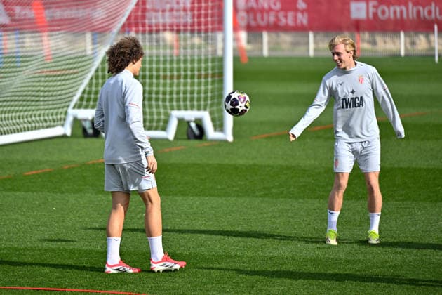 AS Monaco Training Session Held - La Turbie Wout Faes and Mika Biereth seen during training session ahead of the Champions League match against Paris Saint Germain on Tuesday, February 17, at Stade Louis II in Monaco, at the AS Monaco training center in La Turbie, France, on February 16, 2026. Photo by Laurent Coust ABACAPRESS.COM LA TURBIE France  Copyright: xCoustxLaurent ABACAx